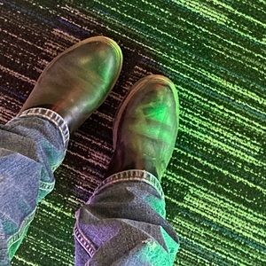 Meet your Posher, Jonathan